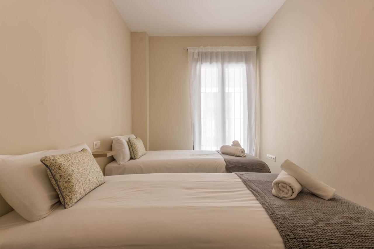 Apartamentos Los Abuelos - Cordova Esterno foto