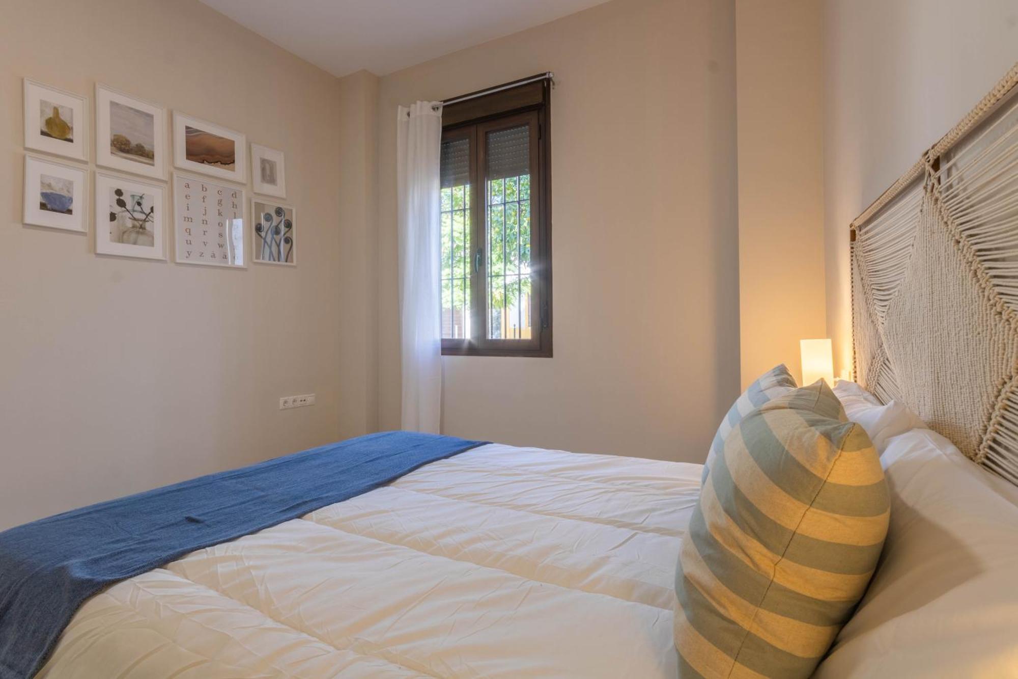 Apartamentos Los Abuelos - Cordova Esterno foto