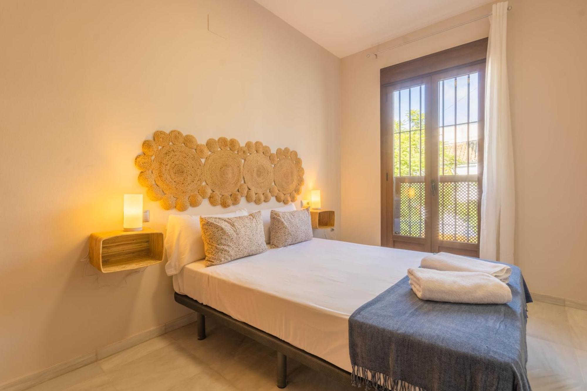 Apartamentos Los Abuelos - Cordova Esterno foto
